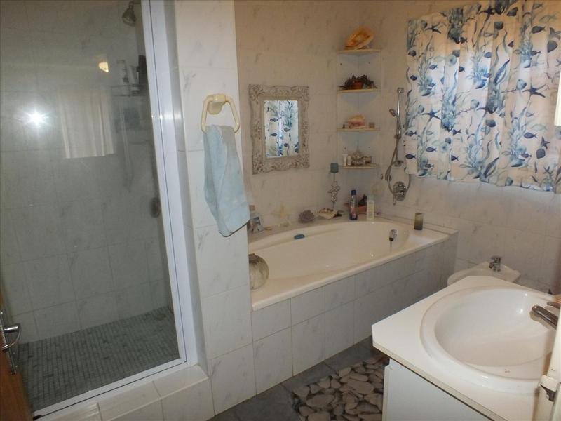 4 Bedroom Property for Sale in Welway Park Western Cape